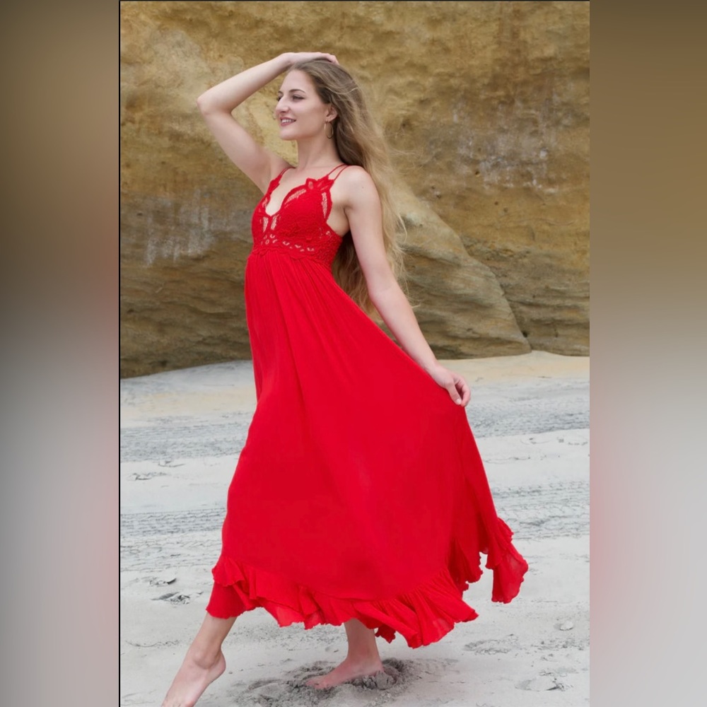 NWT Free People One Adela Maxi Slip